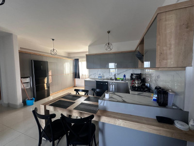 GİRNE/ESENTEPE DİMA MARKET BÖLGESİ KİRALIK 3+1 PENTHOSE