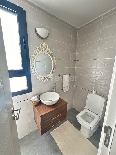 GİRNE/KARAOĞLANOĞLU – GAÜ BÖLGESİNDE SATILIK 2+1 VİLLA-19
