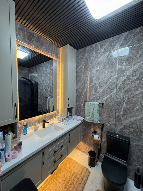 GİRNE MERKEZ – 20 TEMMUZ STADYUMU CADDESİ ÜZERİNDE SATILIK TİCARİ DAİRE-23