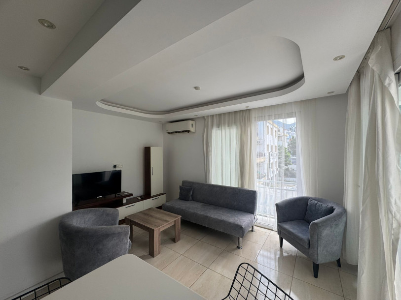 GİRNE MERKEZ'DE SATILIK 2+1 DAİRE-4
