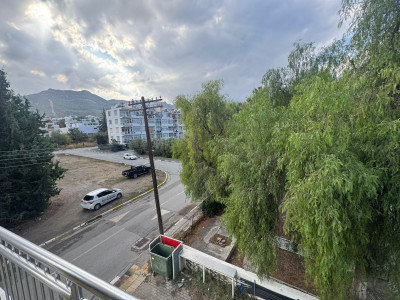 GİRNE MERKEZ'DE SATILIK 2+1 DAİRE-11