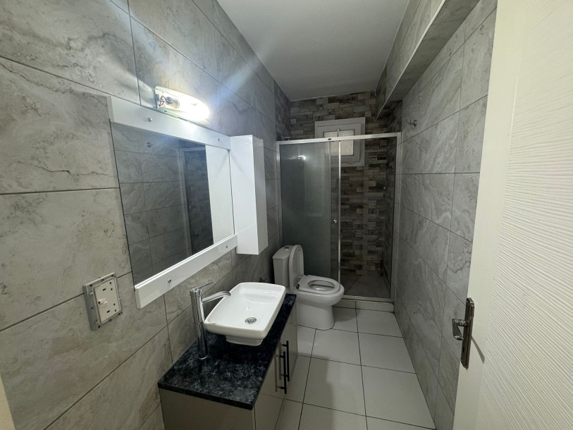 GİRNE MERKEZ'DE SATILIK 2+1 DAİRE-10