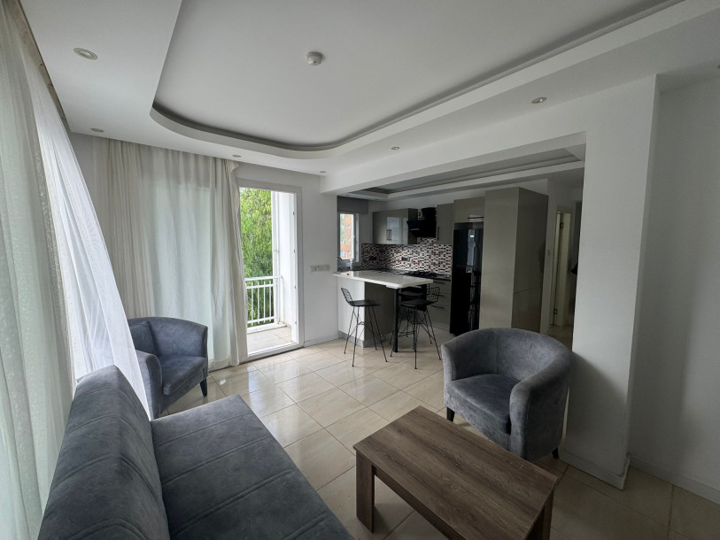 GİRNE MERKEZ'DE SATILIK 2+1 DAİRE-1