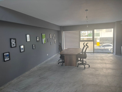 GİRNE MERKEZ LORD PALACE OTEL BÖLGESİ CADDE ÜZERİ KİRALIK ZEMİN KAT DÜKKAN-5