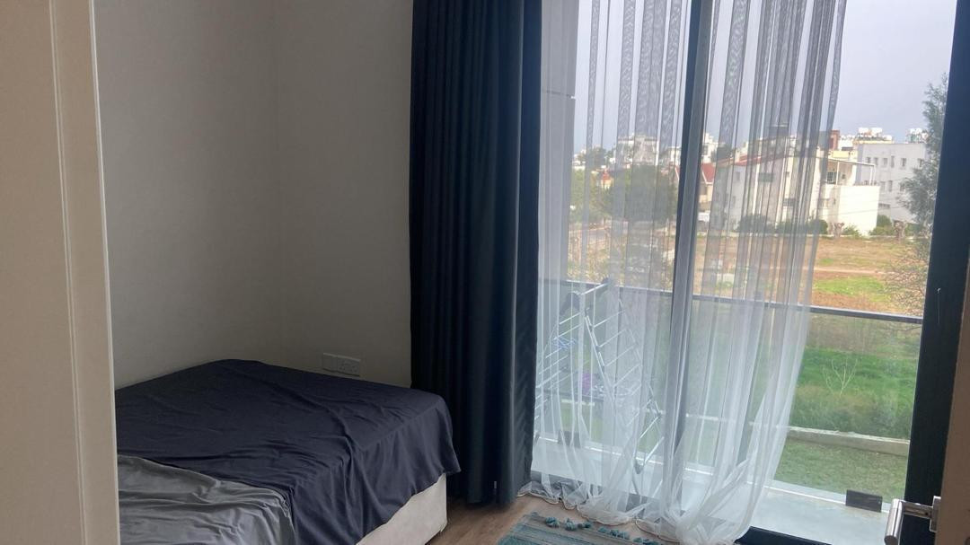 GİRNE MERKEZDE SATILIK LÜKS 2+1 DAİRE-9
