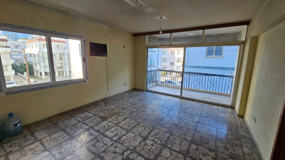 GİRNE ÖĞRETMEN EVİ BÖLGESİ KİRALIK 3+1 DAİRE-2