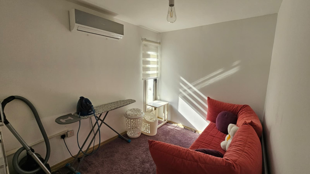GİRNE ALSANCAK’TA SATILIK 3+1 İKİZ VİLLA – FULL EŞYALI – SİTE HAVUZLU-12