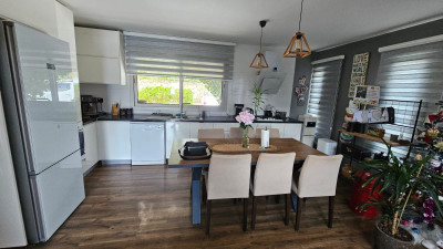 GİRNE ALSANCAK’TA SATILIK 3+1 İKİZ VİLLA – FULL EŞYALI – SİTE HAVUZLU-5