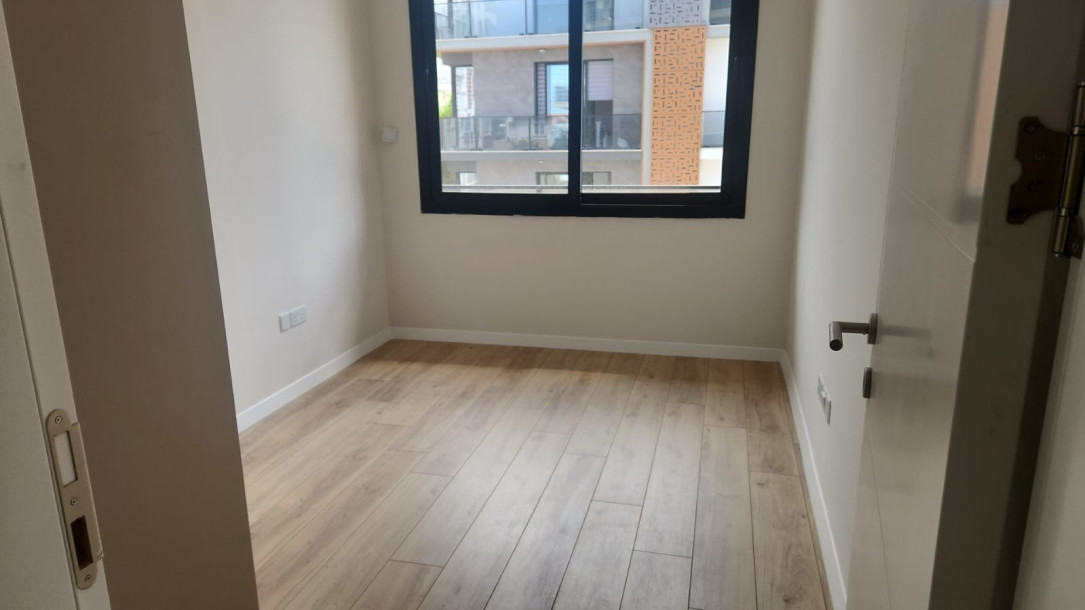 GİRNE MERKEZ’DE SATILIK 2+1 DAİRE (TÜRK KOÇANLI)-4