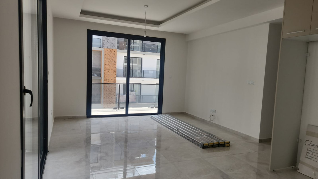GİRNE MERKEZ’DE SATILIK 2+1 DAİRE (TÜRK KOÇANLI)-1
