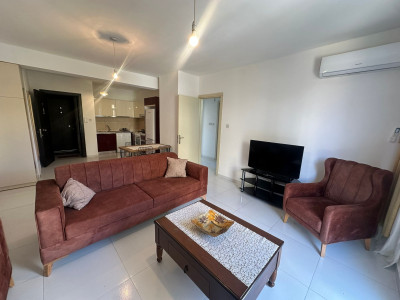 GİRNE KAŞGAR / LES AMBASSADOR BÖLGESİNDE SATILIK 2+1 EŞYALI DAİRE