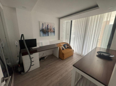 GİRNE MERKEZ'DE LÜKS SİTEDE SATILIK 3+1 DAİRE-5
