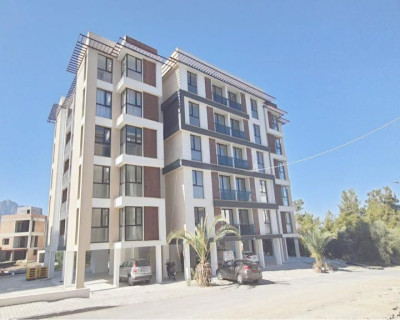 GİRNE MERKEZ – OLİVE PARK SİTESİ SATILIK TİCARİ İZİNLİ 2+1 DAİRE-17
