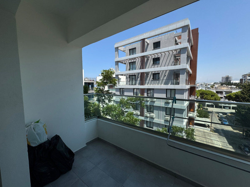 GİRNE MERKEZ – MR. POUND ARKASI SATILIK 2+1 DAİRE-13