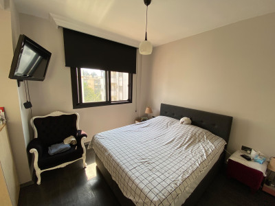 GİRNE MERKEZ – 20 TEMMUZ STADYUMU CADDESİ ÜZERİNDE SATILIK TİCARİ DAİRE
