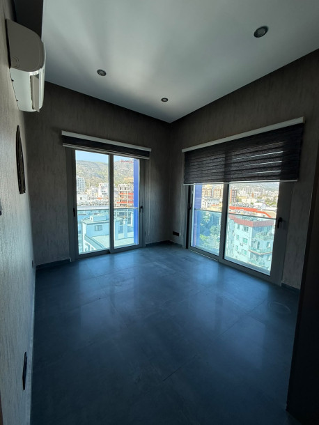 GİRNE MERKEZ – 9. KATTA DENİZ MANZARALI KİRALIK OFİS-7