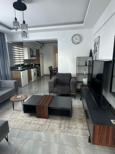 GİRNE MERKEZ SAMMY'S OTEL BÖLGESİNDE KİRALIK 1+1-3