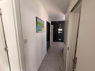 GİRNE MERKEZ’DE SATILIK 4+1 DAİRE-8