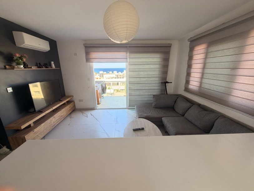 GİRNE MERKEZ’DE SATILIK 4+1 DAİRE-1