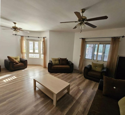 GİRNE KAR MARKET BÖLGESİNDE SATILIK 3+1 DAİRE