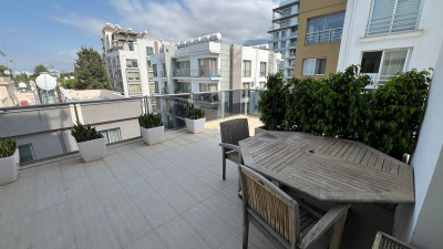 GİRNE MERKEZDE KİRALIK TİCARİ İZİNLİ 1+1 PENTHOUSE-13