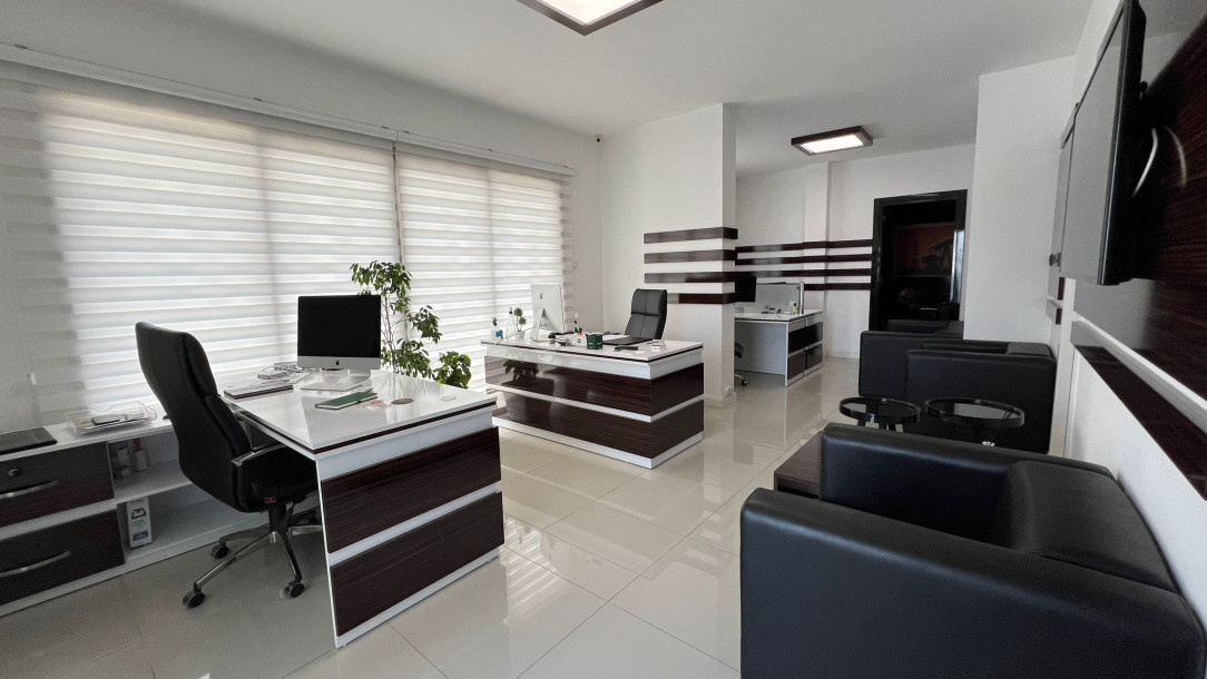GİRNE MERKEZDE KİRALIK TİCARİ İZİNLİ 1+1 PENTHOUSE-8