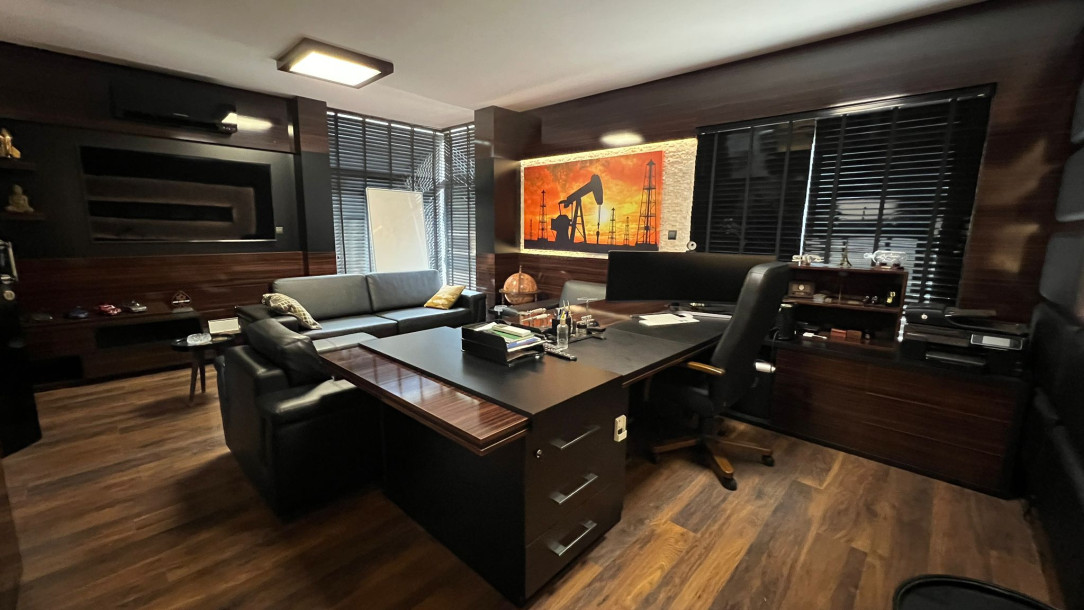 GİRNE MERKEZDE KİRALIK TİCARİ İZİNLİ 1+1 PENTHOUSE-1