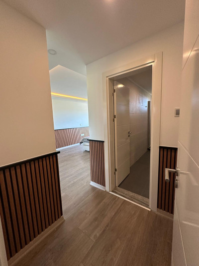 GİRNE AKACAN SİTESİNDE SATILIK DENİZ VE DAĞ MANZARALI 4+1 EŞYALI DAİRE-18