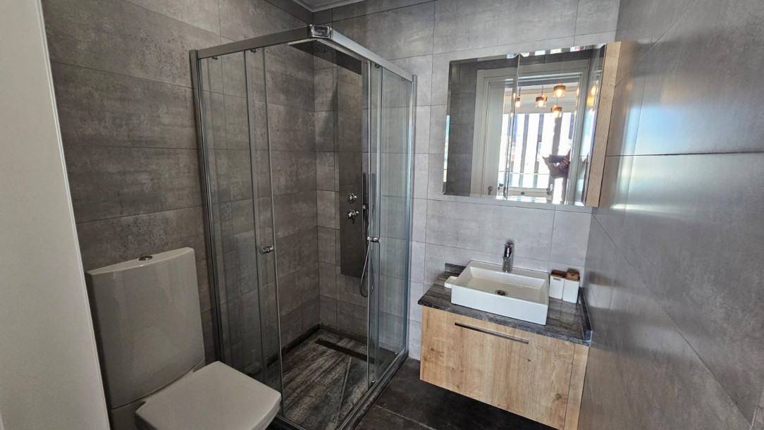GİRNE MERKEZDE KİRALIK 2+1 FUL EŞYALI LÜKS DAİRE-12