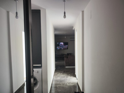 GİRNE MERKEZDE SATILIK 2+1 PENTHOUSE-10