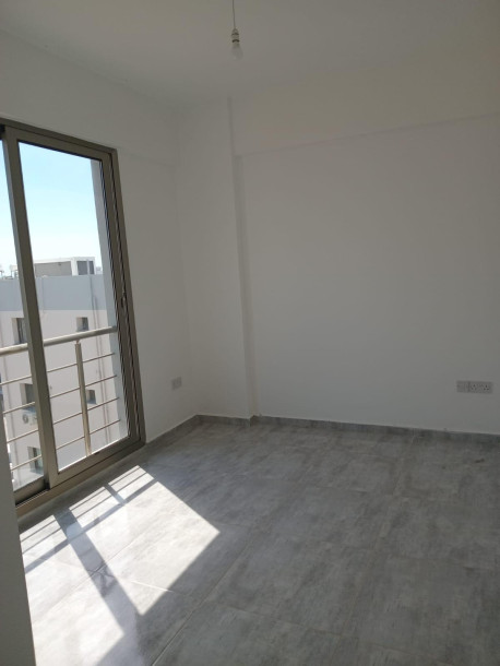 LEFKOŞA/GÖNYELİ'DE SATILIK 2+1 DAİRE-2