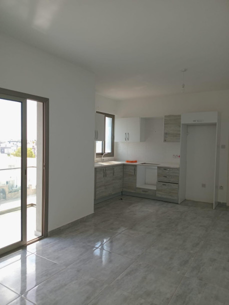 LEFKOŞA/GÖNYELİ'DE SATILIK 2+1 DAİRE-1