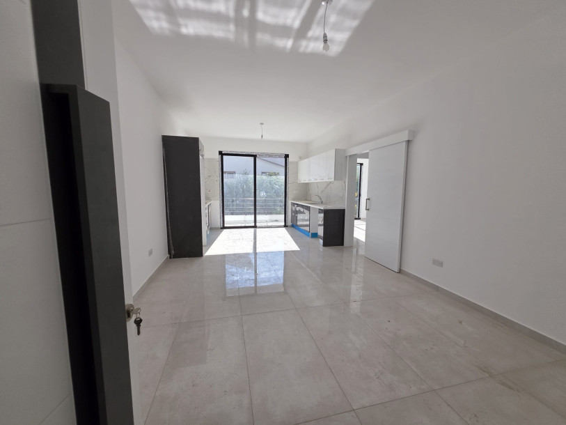 LEFKOŞA/GÖNYELİ’DE SATILIK 2+1 DAİRE – TÜRK TAPULU-7