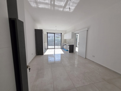 LEFKOŞA/GÖNYELİ’DE SATILIK 2+1 DAİRE – TÜRK TAPULU-6
