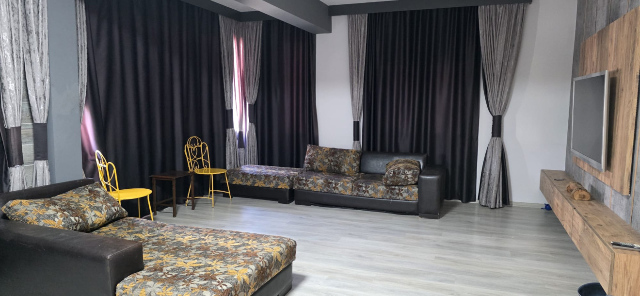 LEFKOŞA GÖNYELİ’DE KİRALIK 3+1 DAİRE FULL EŞYALI • GENİŞ VE FERAH • 130 M²-1