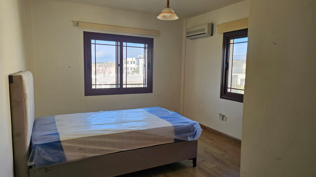 LEFKOŞA/GÖNYELİ' DE 3+1 KİRALIK VİLLA-9