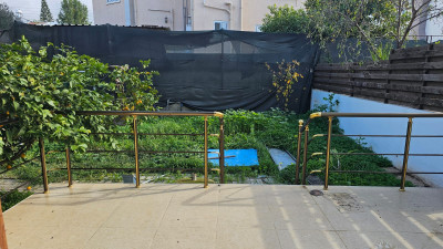 LEFKOŞA/GÖNYELİ' DE 3+1 KİRALIK VİLLA-21