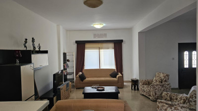 LEFKOŞA/GÖNYELİ' DE 3+1 KİRALIK VİLLA-3