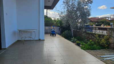 LEFKOŞA/GÖNYELİ' DE 3+1 KİRALIK VİLLA-20