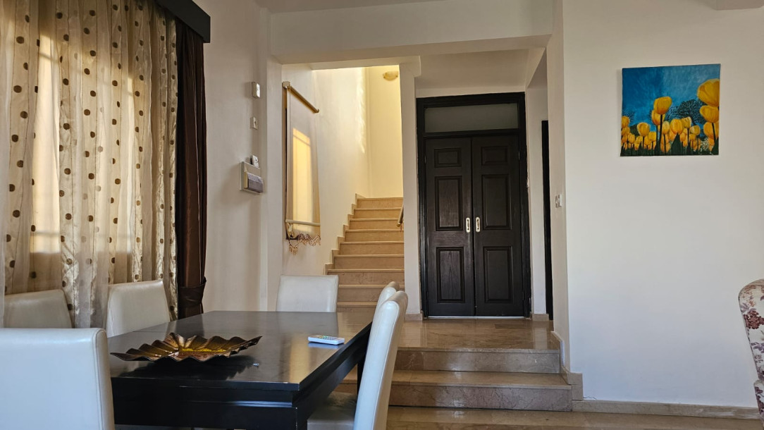 LEFKOŞA/GÖNYELİ' DE 3+1 KİRALIK VİLLA-7