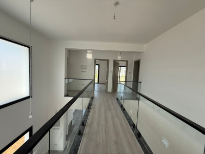 LEFKOŞA/GÖNYELİ MERKEZDE 3+1 SATILIK VİLLA-12