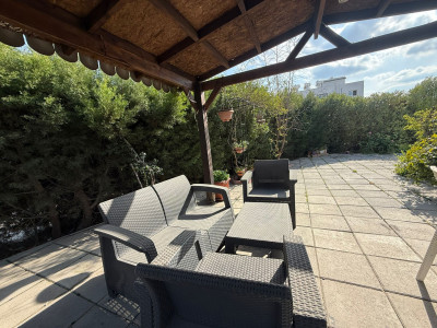 LEFKOŞA/GÖNYELİ MERKEZDE 3+1 BÜYÜK BAHÇELİ FULL EŞYALI KİRALIK DAİRE-15