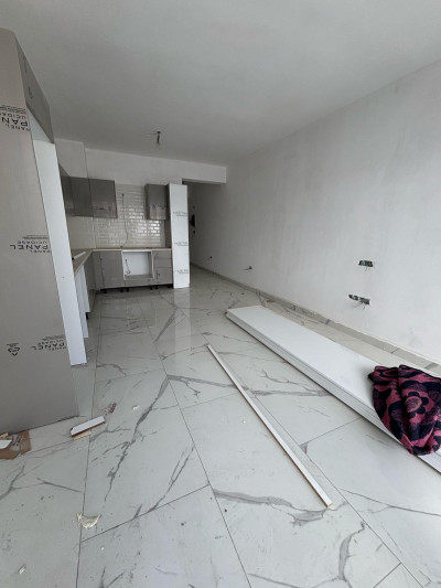 LEFKOŞA/GÖNYELİ BİZİM MEYHANE BÖLGESİNDE SATILIK 2+1 DAİRE-4