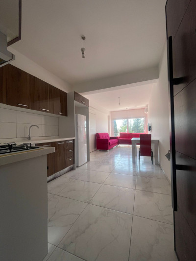 LEFKOŞA/GÖNYELİ' DE 2+1 SATILIK DAİRE-2