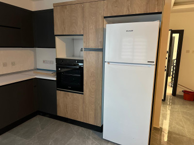 LEFKOŞA/HAMİTKÖY ÇEVRE YOLU BÖLGESİNDE KİRALIK 3+1 SIFIR DAİRE-4