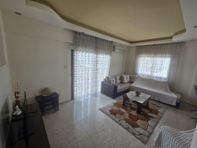 LEFKOŞA HAMİTKÖY’DE KİRALIK 3+1 EŞYALI GENİŞ DAİRE | MERKEZİ KONUM