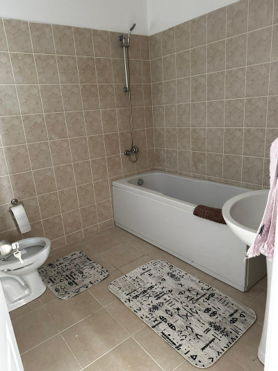 LEFKOŞA/HAMİTKÖY'DE SATILIK EŞYALI 3+1 DAİRE-15