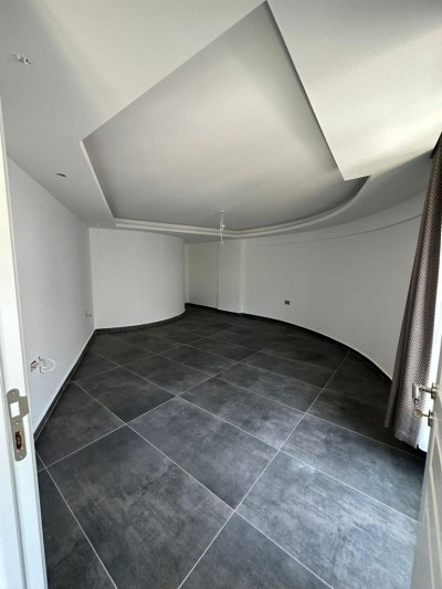 GİRNE MERKEZ'DE SATILIK 3+1 PENTHOUSE-17