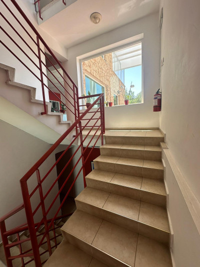 LEFKOŞA/YENİŞEHİR'DE KİRALIK İŞ YERİ-13
