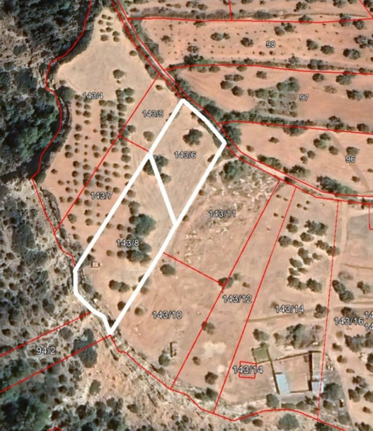 GİRNE/KARAAĞAÇ'TA SATILIK ARSA-4